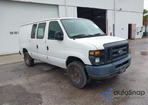 2011 Ford E-350 Super Duty Commercial z USA, uszkodzony, nr VIN 1FTSE3EL4BDB39770